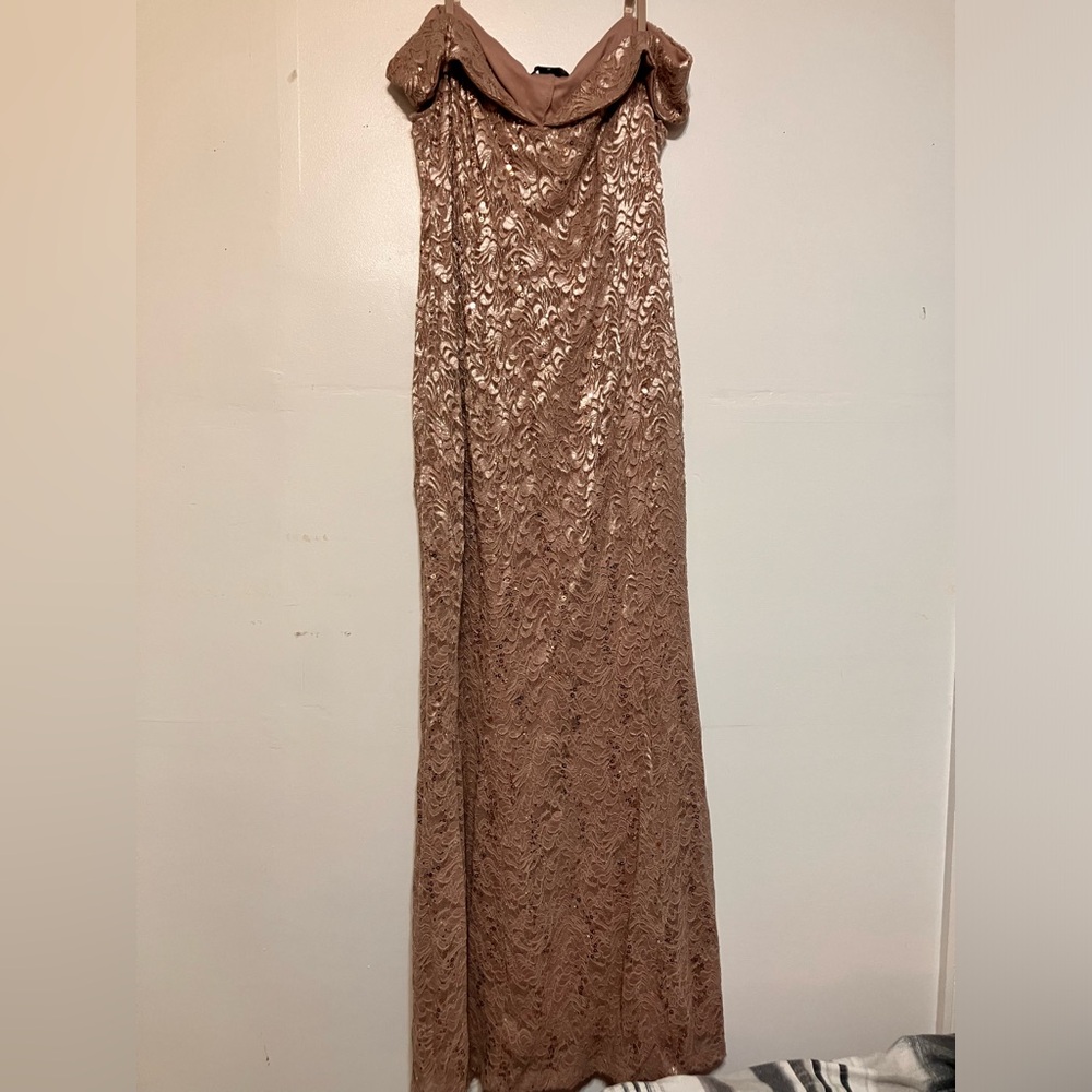 candalite blush off the shoulder dress